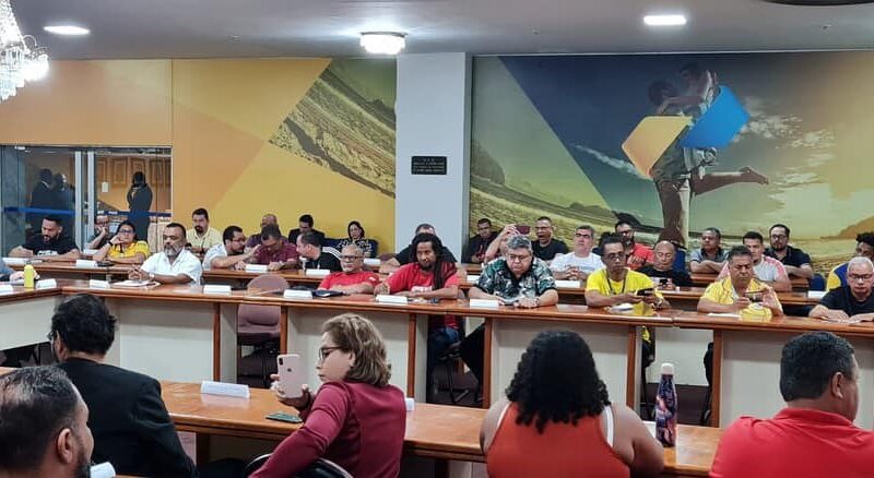 Informe sobre a reunião com a direção do Correios